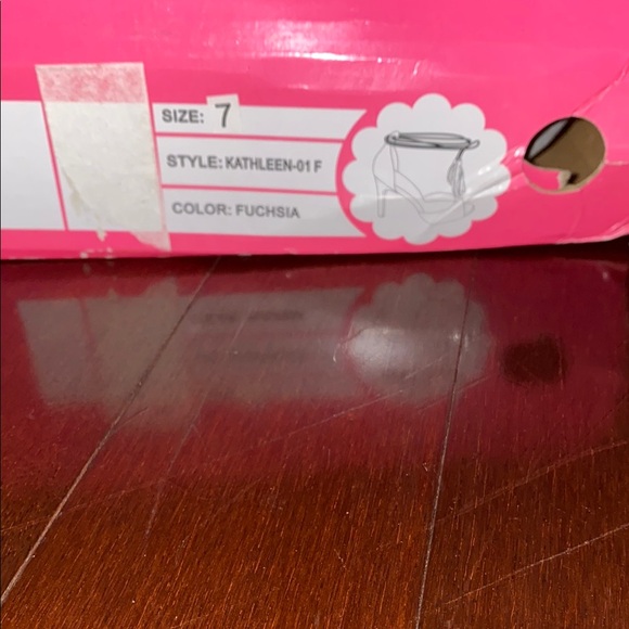 Pink Heels - Picture 3 of 7